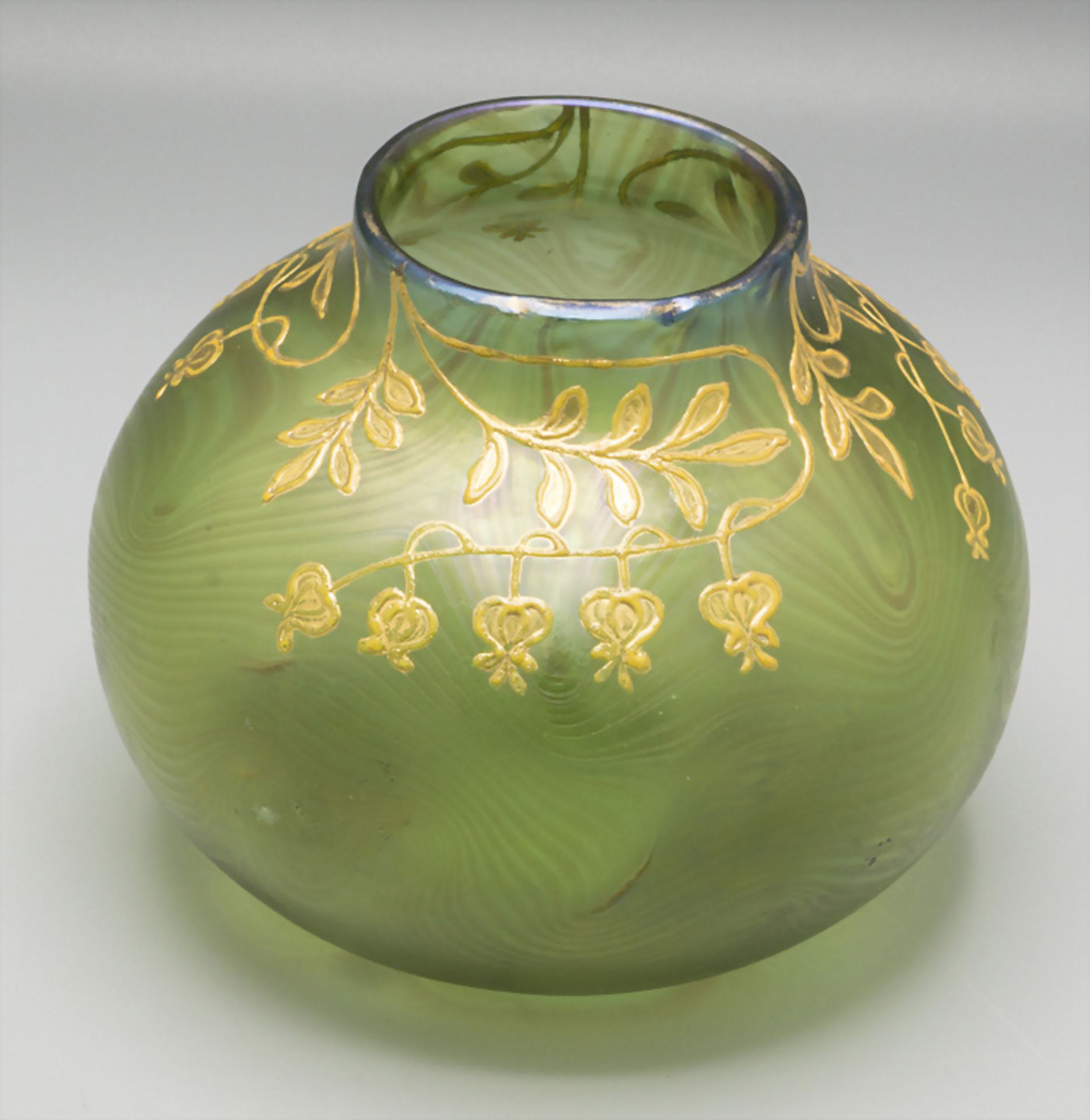 Jugendstil Glasziervase / An Art Nouveau glass vase, Johann Loetz Wwe, Klostermühle, um 1905