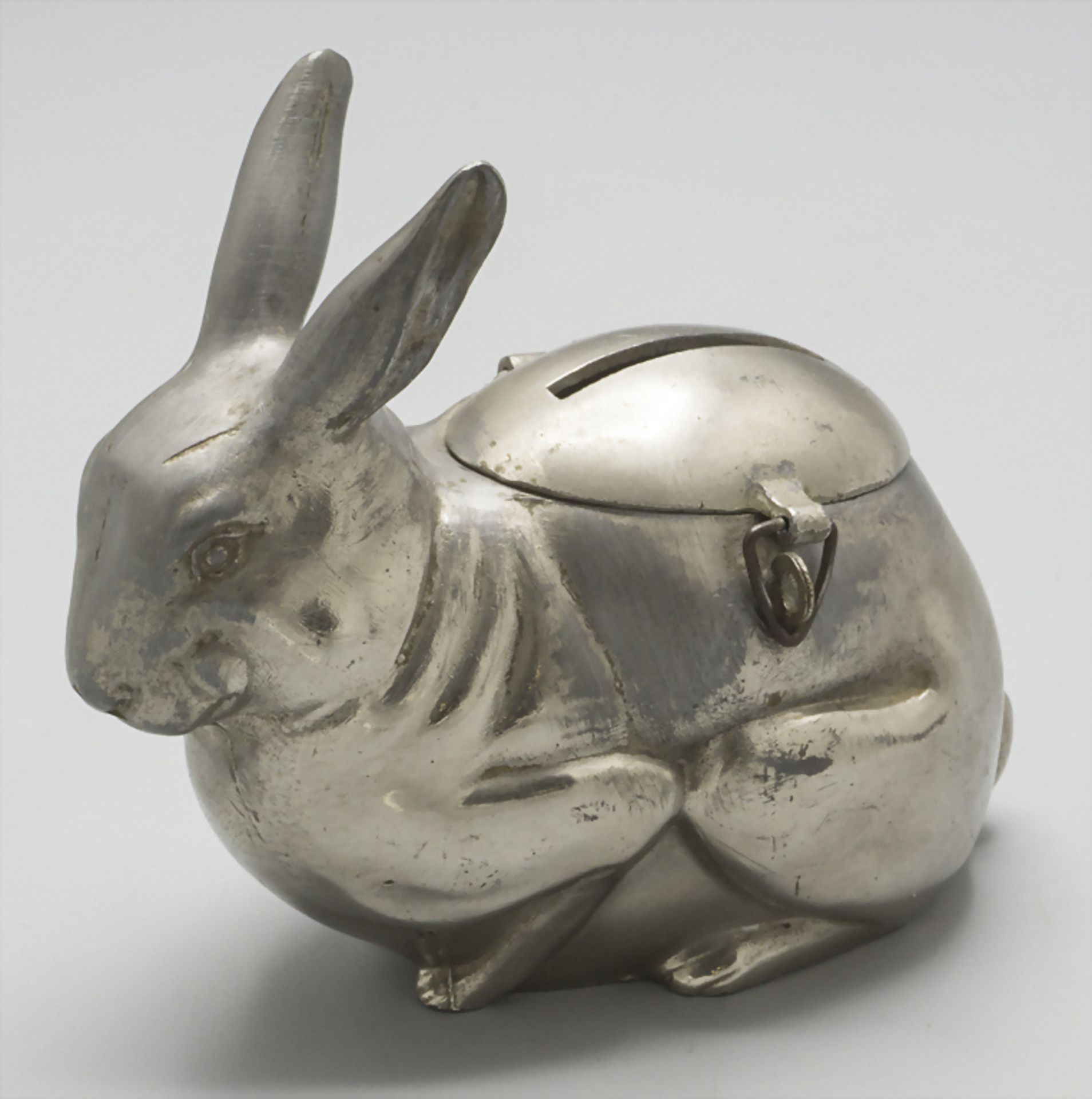 Art Déco Kaninchen als Spardose / An Art Deco rabbit as savings box, Frankreich, um 1920