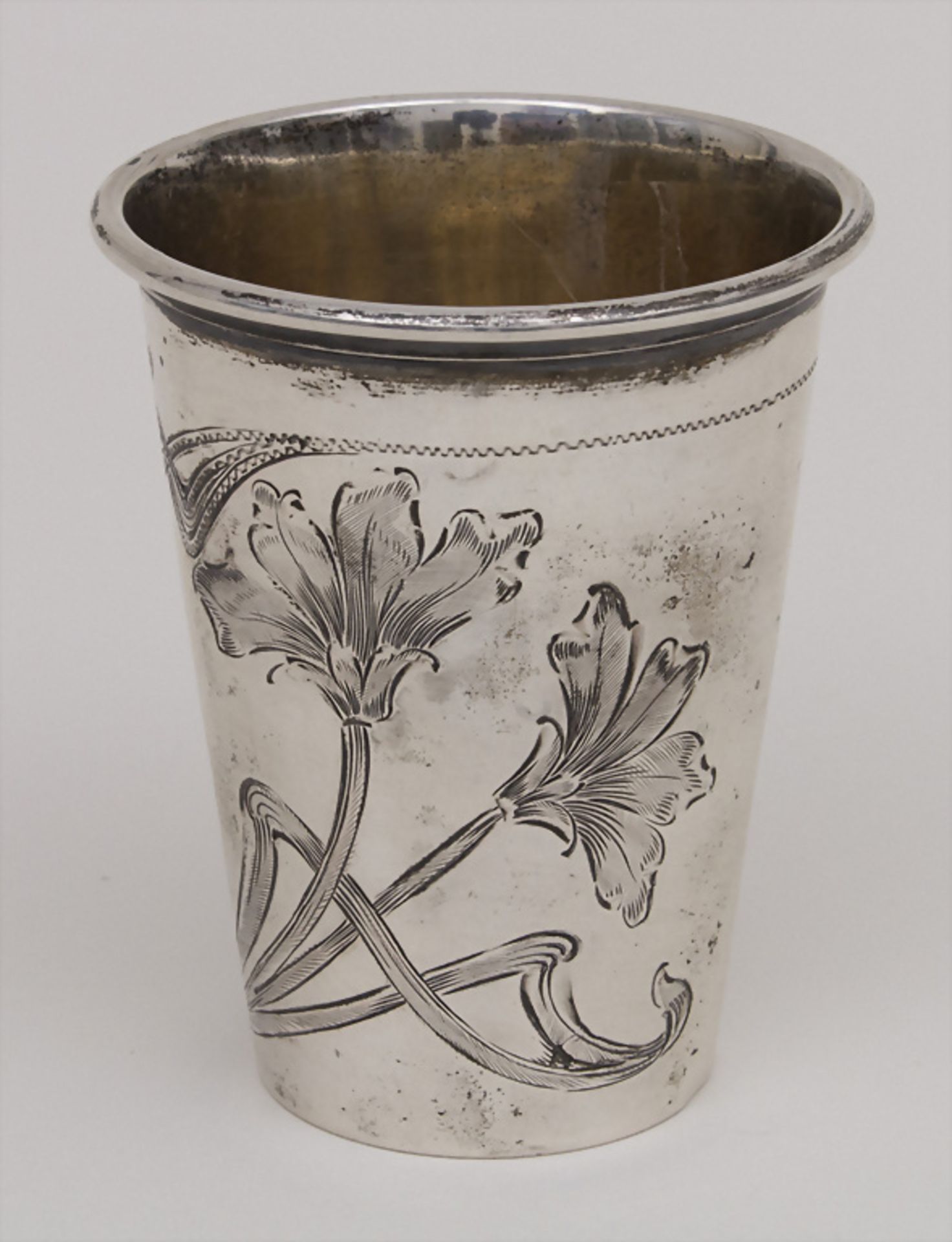Jugendstil Silberbecher mit Lilien / An Art Nouveau silver beaker with lilies, Felix Horovitz, ...