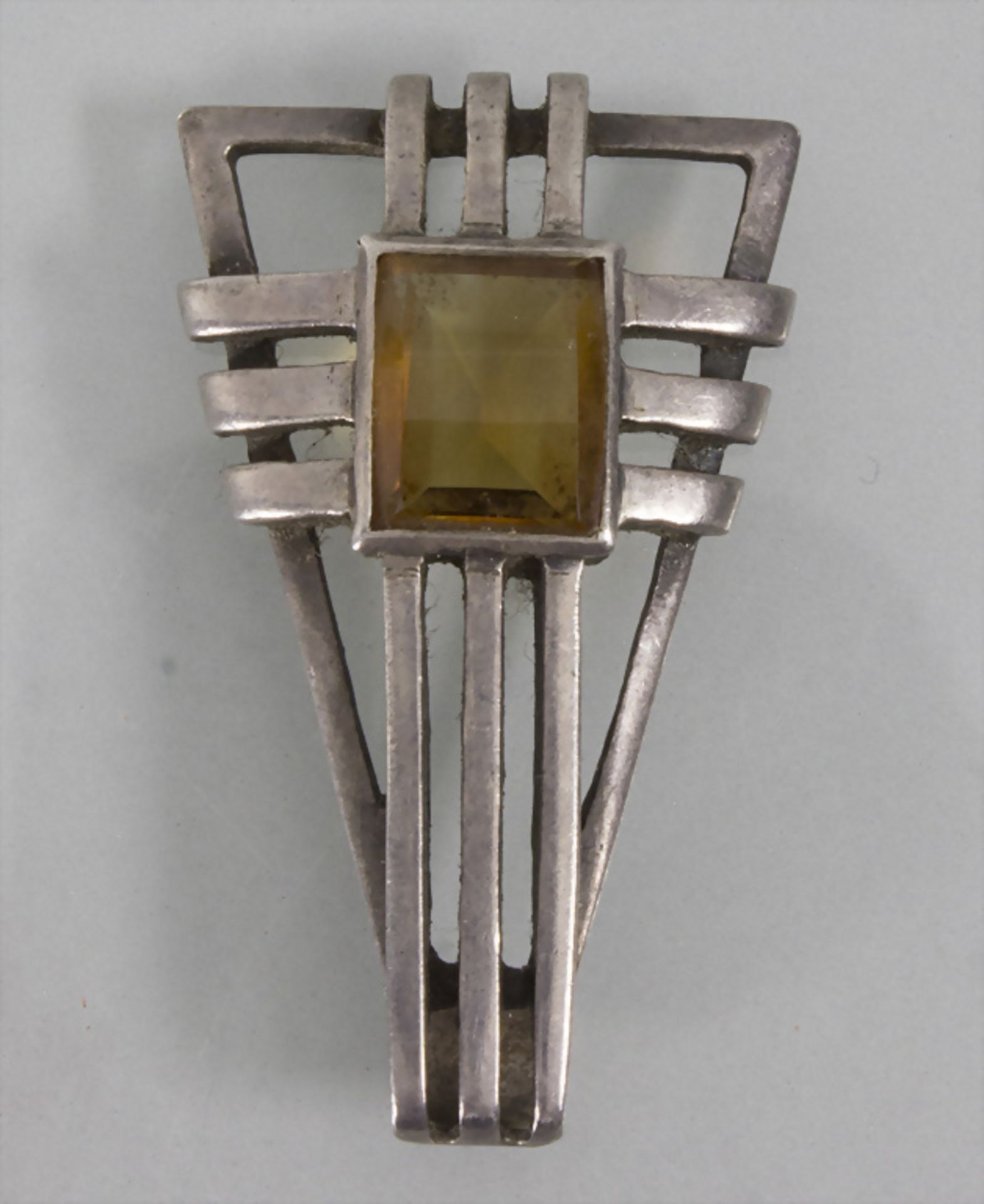 Art Déco Anhänger / An Art Deco silver pendant, um 1930