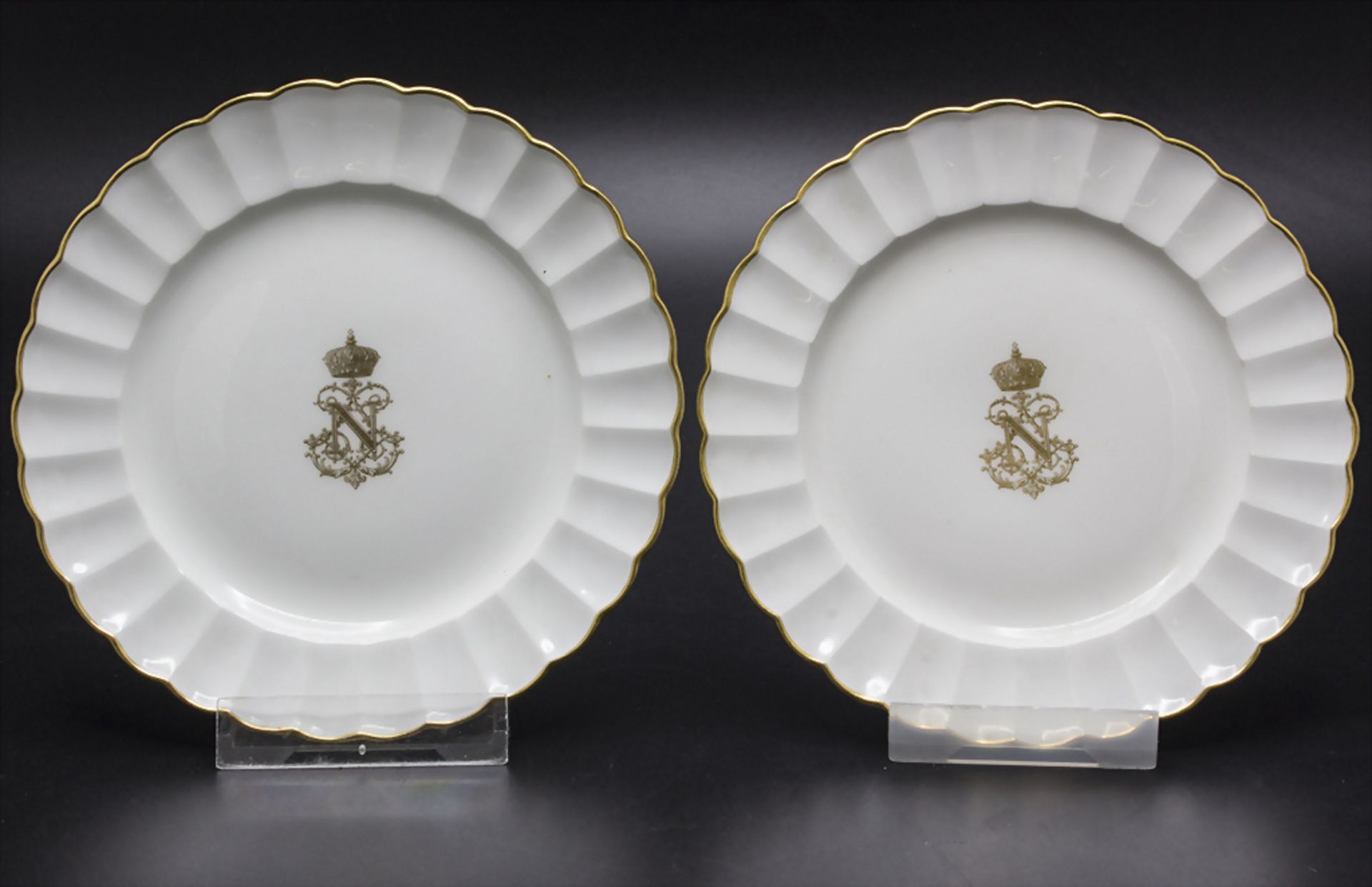 Paar Butterteller mit Napoléon III Monogramm / A pair of butter plates with Napoleon III ...