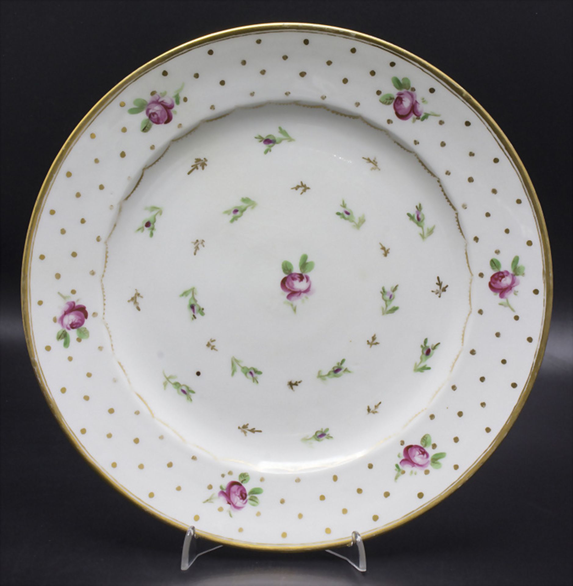 Teller mit Blumenmalerei / A plate with flowers, Paris, 18./19. Jh.