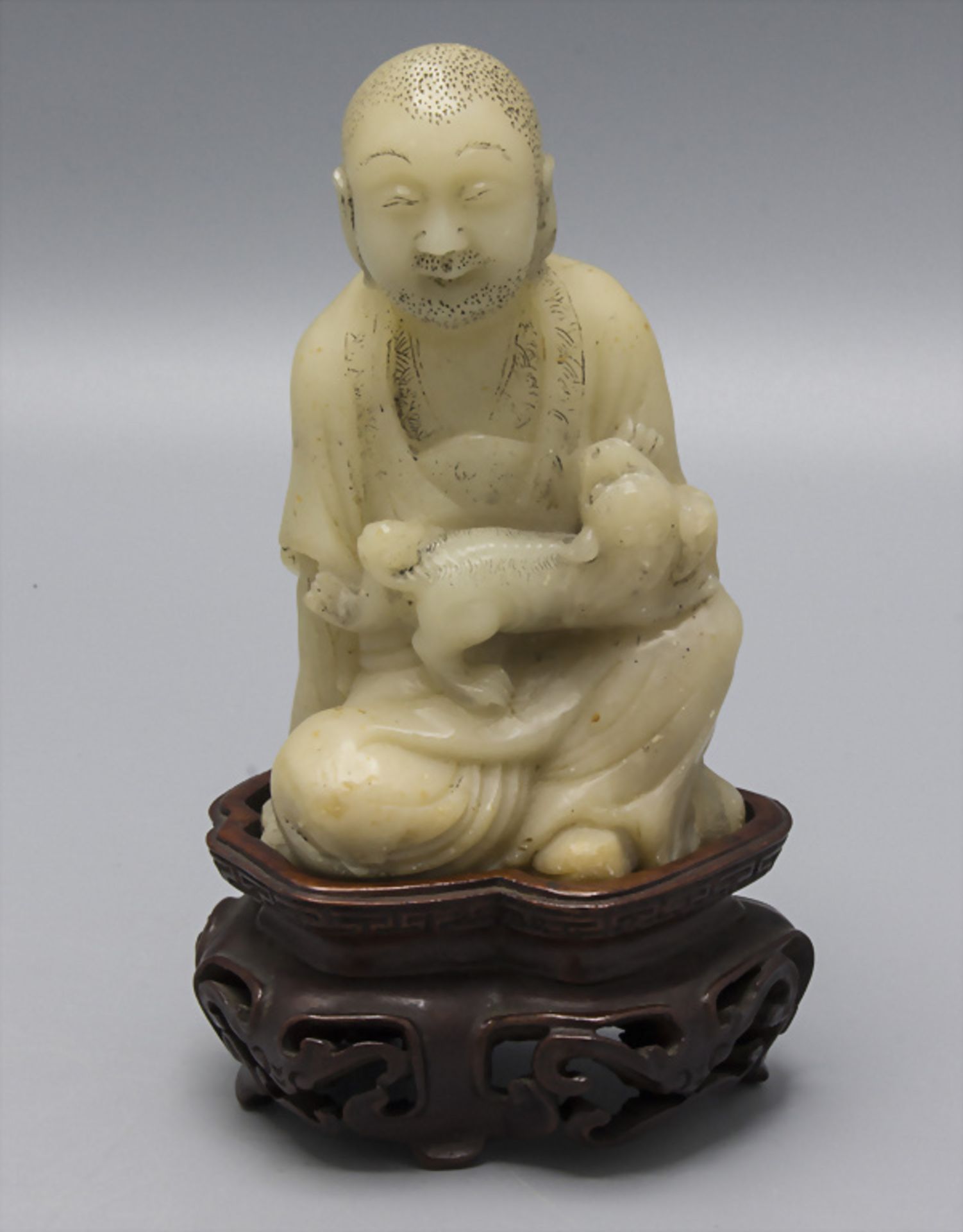 Luohan mit Pindola, China, Qing-Dynastie (1644-1911), 18. Jh.