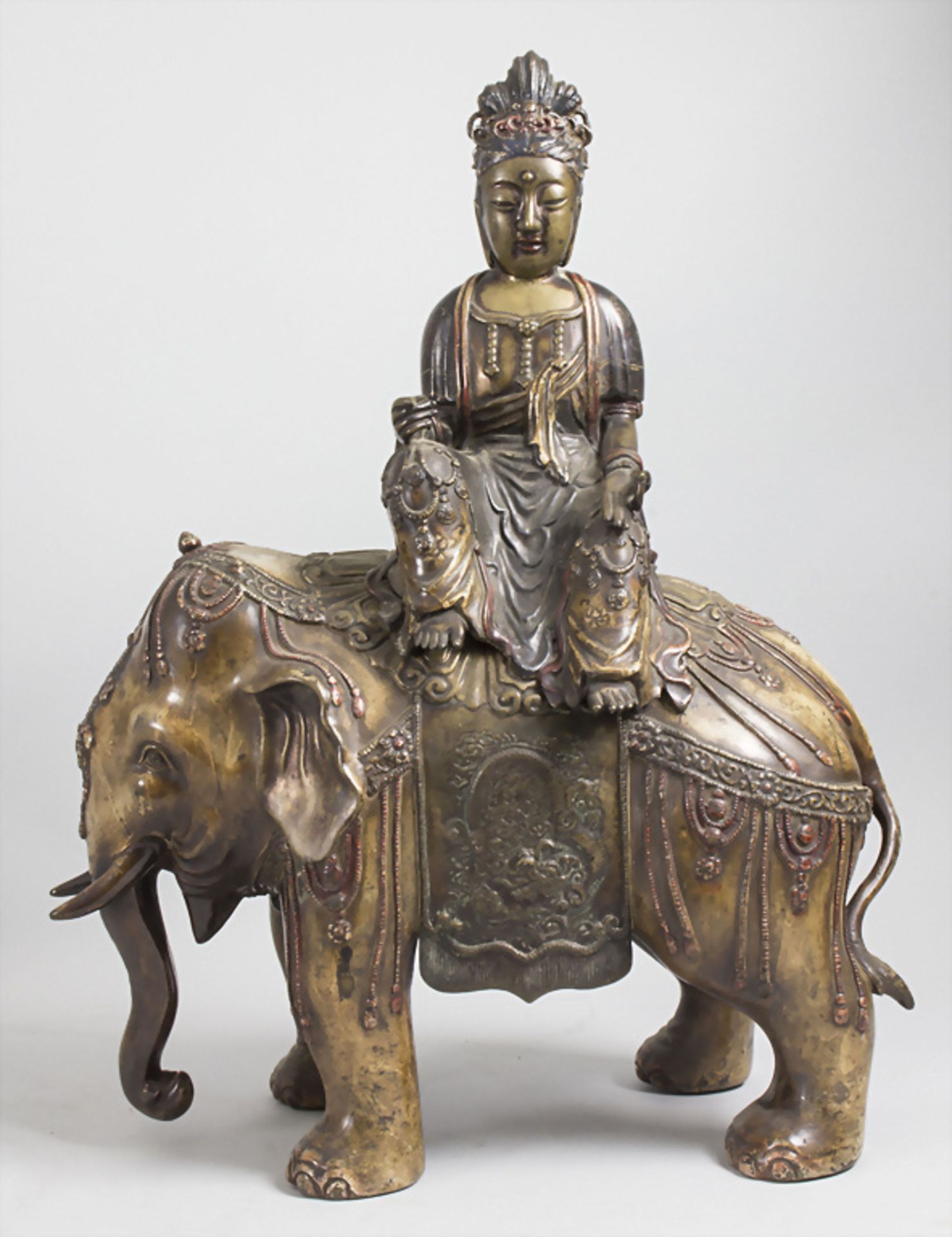 Großes Räuchergefäß 'Guanyin auf Elefant', China, frühe Qing-Dynastie (1644-1911), 17./18. Jh.
