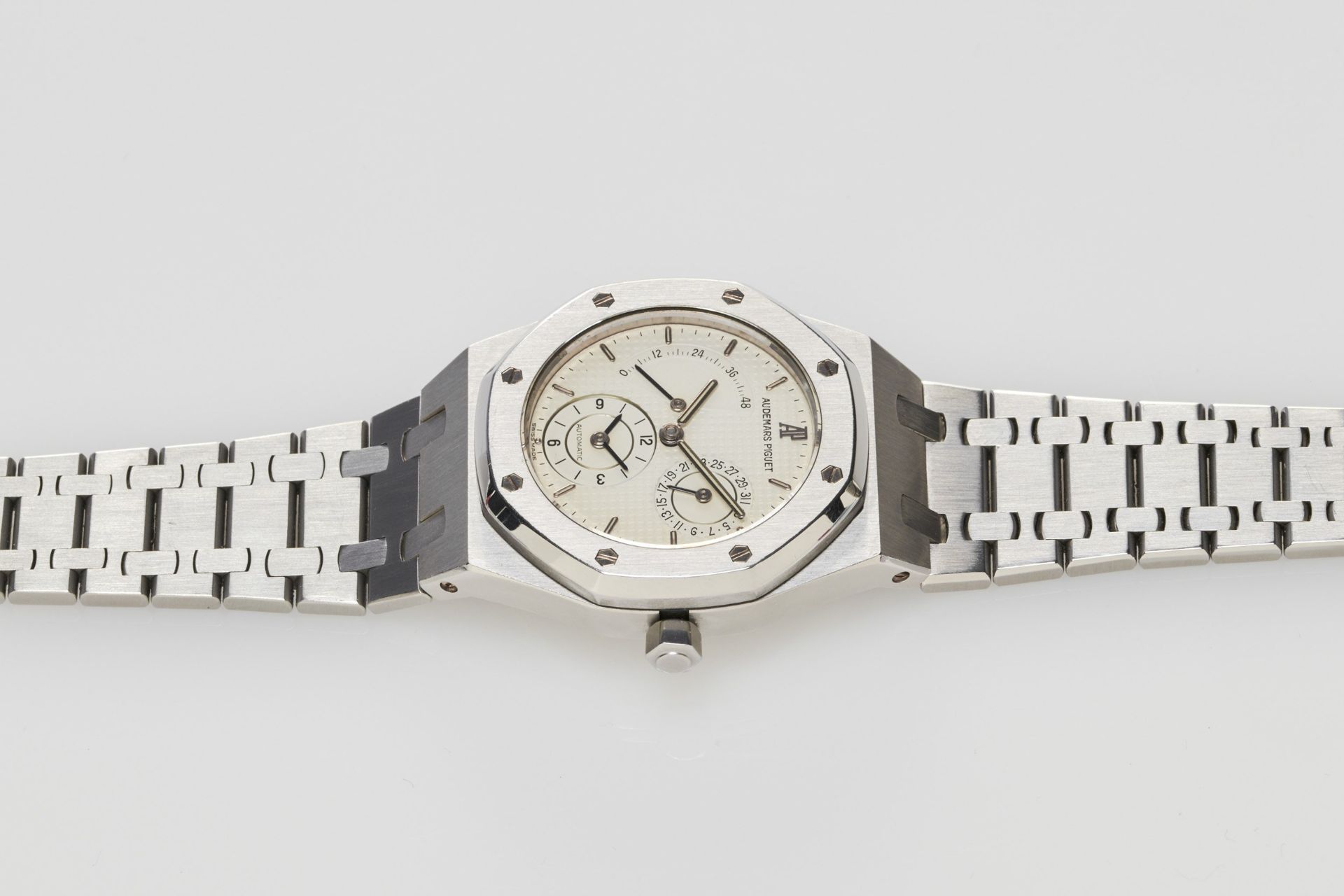 Audemars Piguet Royal Oak Dual Time - Image 11 of 11