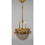 Neoklassizistische Deckenlampe um 1890, Bronze gegossen und vergoldet, Baldachin verziert mit