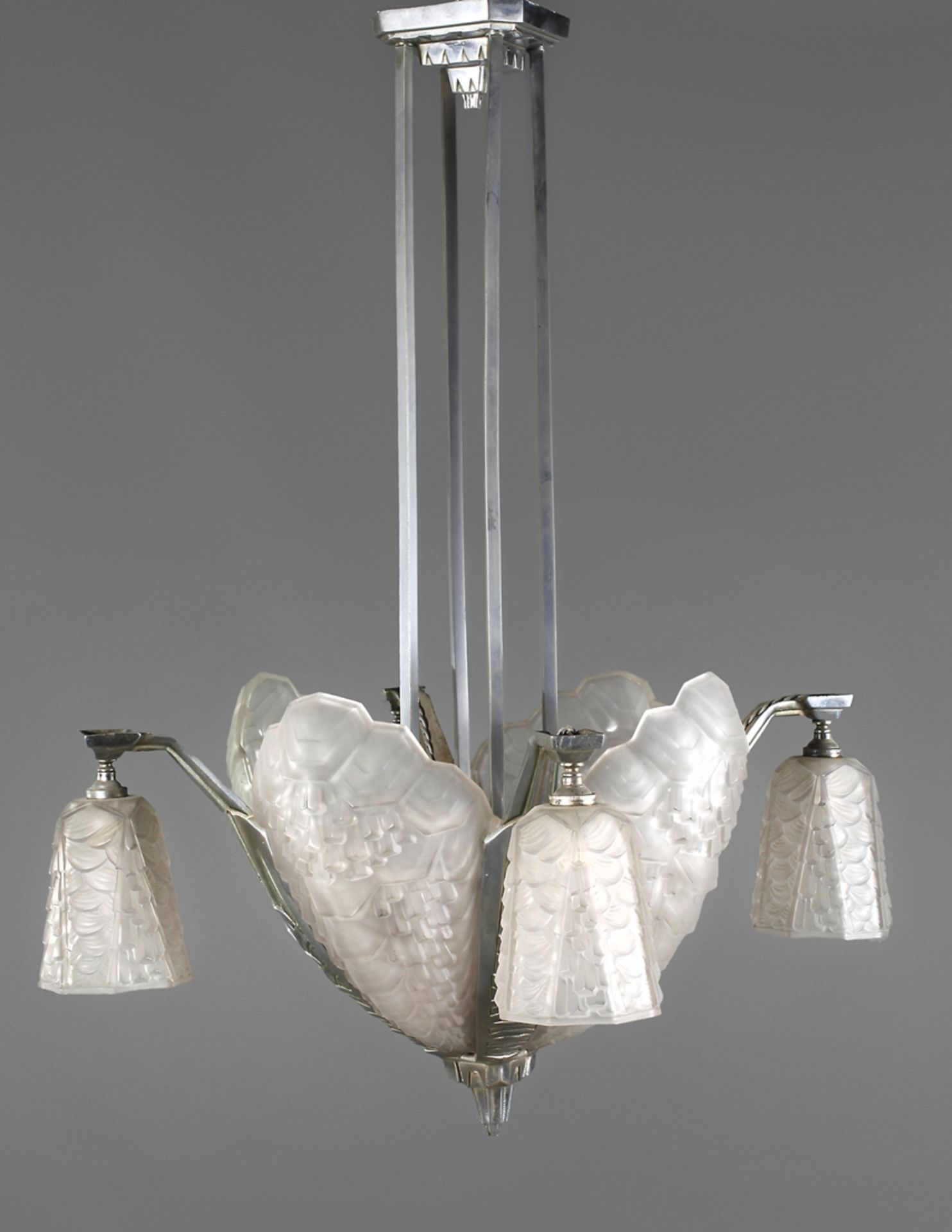 Deckenlampe Frankreich, 1920er Jahre, verchromtes Metallgestänge mit vier eingesetzten Segmenten