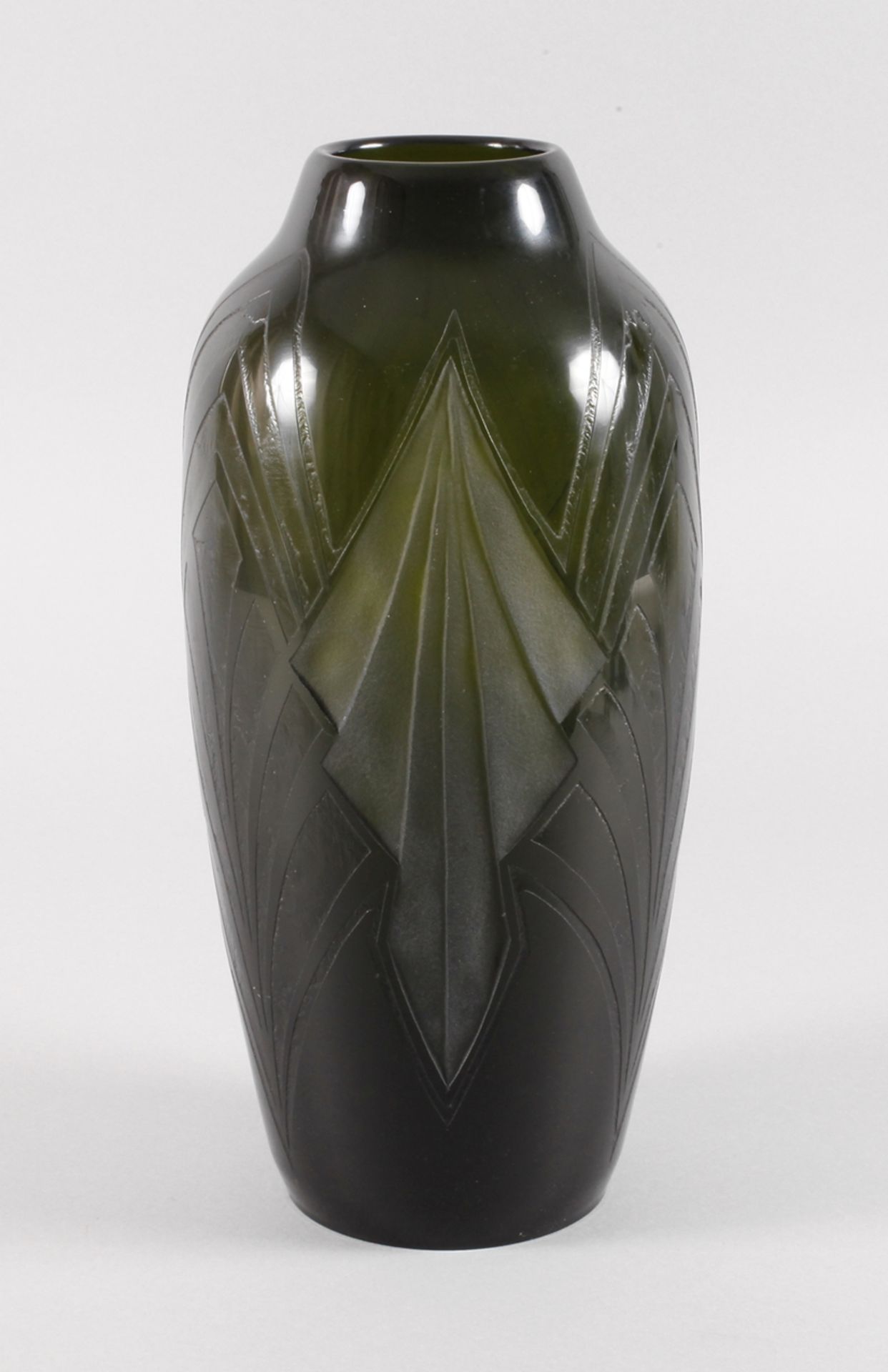 Legras große Vase um 1925, Verreries de St. Denis et de Pantin Réunies, Legras & Cie., signiert,