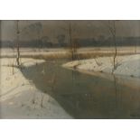 Hans Bauer, Winterabend vereiste Kanäle in verschneiter Ebene mit spärlichem Baumbewuchs, im Licht