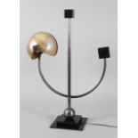 Serge Manzon "Balance Lamp" Entwurf 1977, Eisenguss schwarz gefasst sowie Edelstahl lackiert,