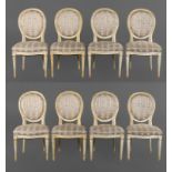 Acht klassizistische Stühle 2. Hälfte 19. Jh., Buche massiv, cremefarben gefasst, kannelierte