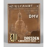 Motorsportplakette Dresden datiert 1931, Hersteller Gustav Brehmer Markneukirchen, Messing teils