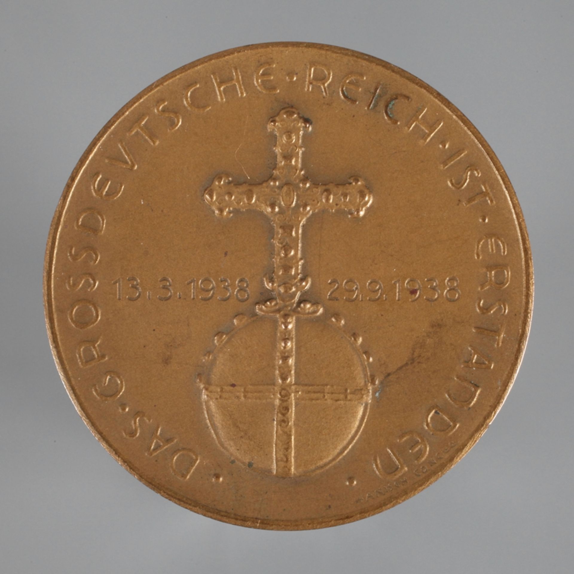 Medaille auf das Münchener Abkommen 1938, Hauptmünzamt Wien, Bronze, Gefreitenbildnis/Reichsapfel,