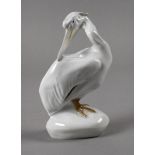 Meissen "Pelikan" Entwurf Paul Walther 1906, unterglasurblaue Knaufschwertermarke 1860-1924, 1.