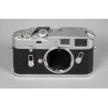 Kameragehäuse Leica 1960er Jahre, gemarkt Leica M4-1182781, lederummanteltes Aluminiumgehäuse,