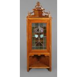 Eckschrank Jugendstil