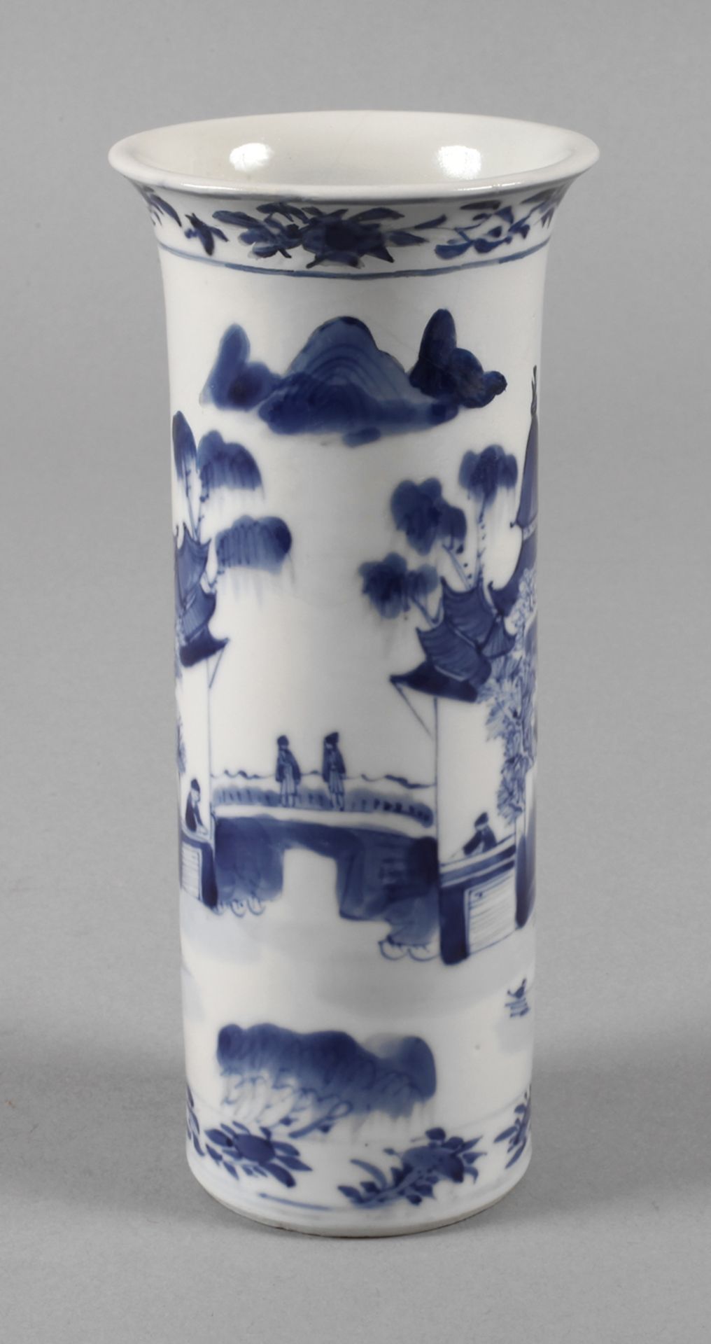 Vase China