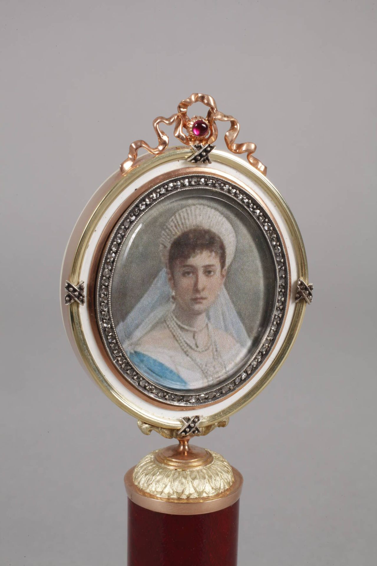 Aufwendiger Tischbilderrahmen in der Art von Fabergé - Image 2 of 7