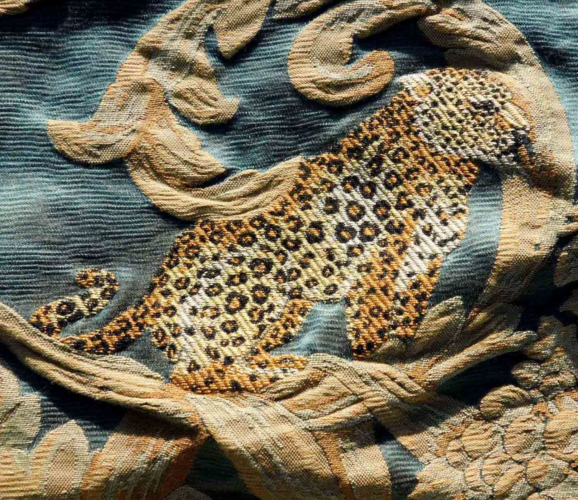 Woven Versace curtain, Store. With leopard. - Image 4 of 6