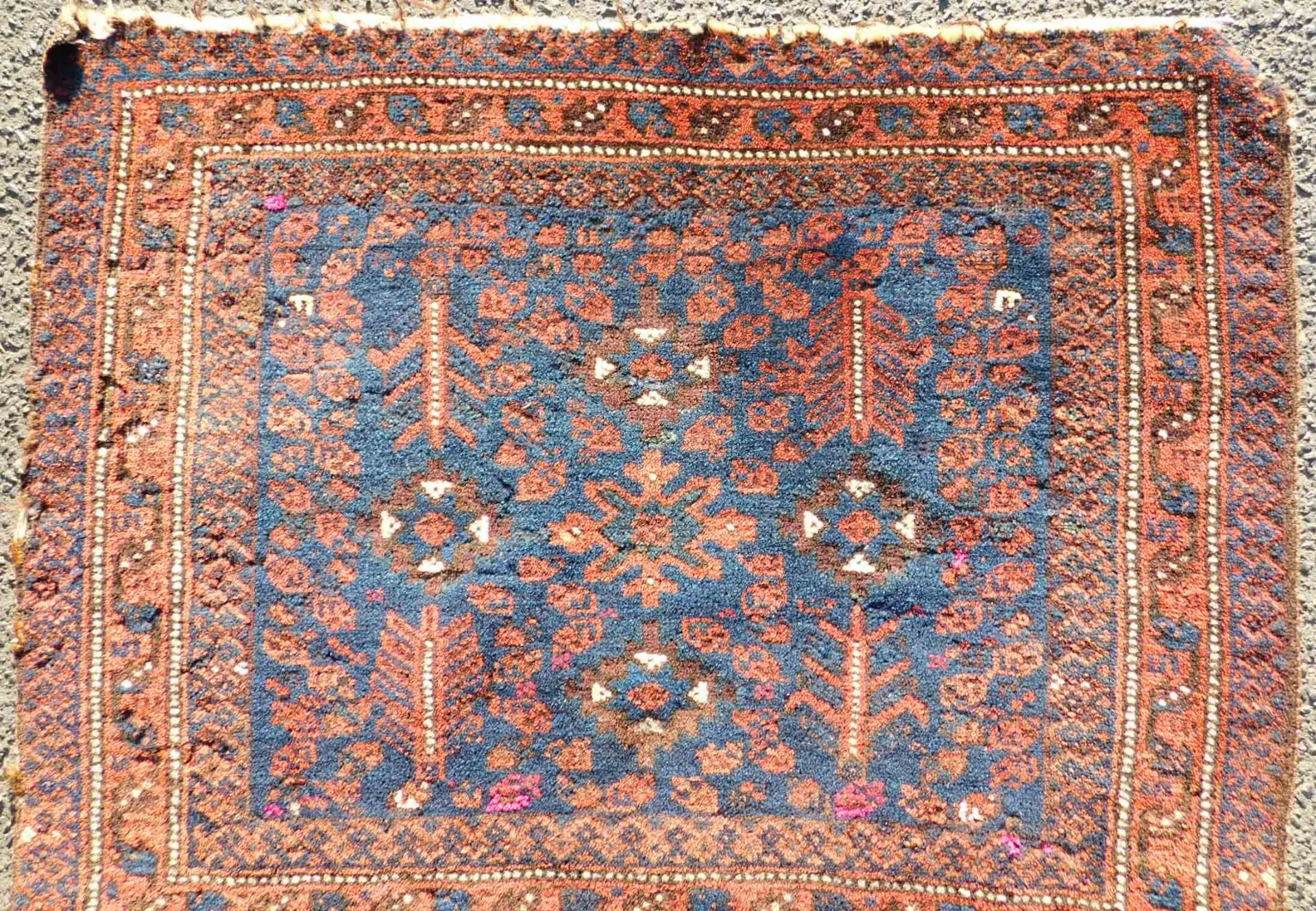 Baluch bag front. Tree pattern. Antique. Around 120 - 180 years old. - Image 3 of 6