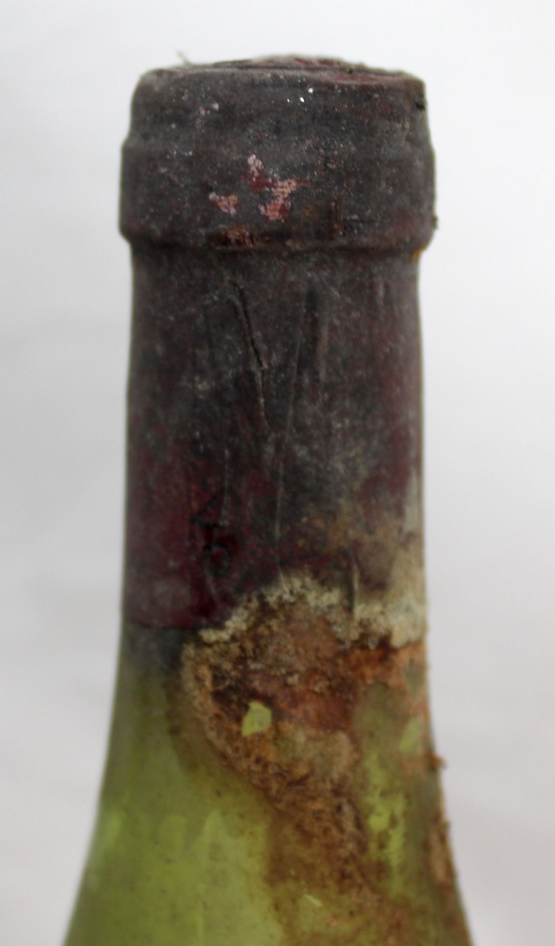 1980 Voguet "Les Cras" AC, Premier Cru. 13 whole bottles of 75 cl. - Image 7 of 23