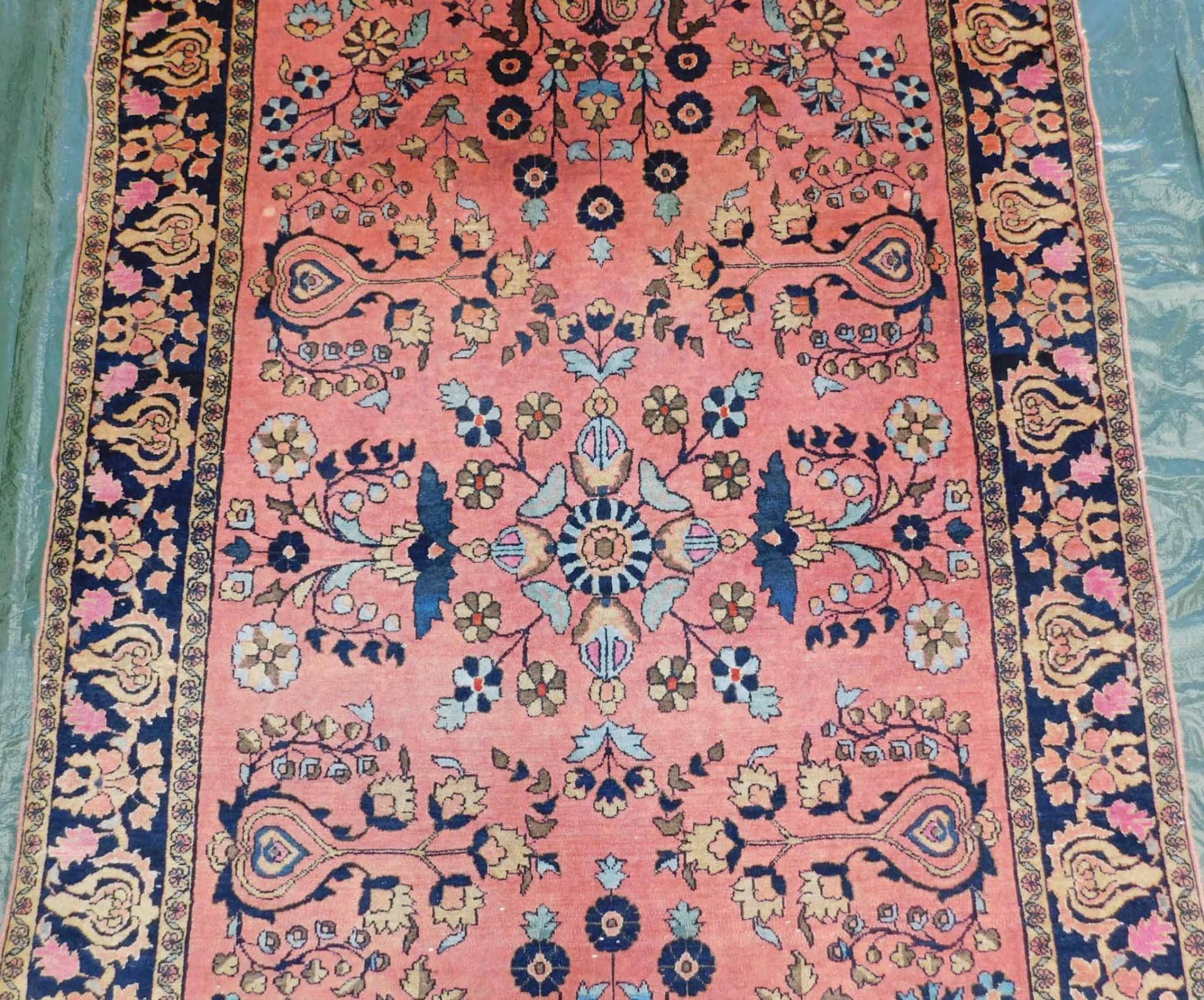Saruk Farahan. Persian carpet. Iran, about 100 - 120 years old. - Bild 3 aus 7