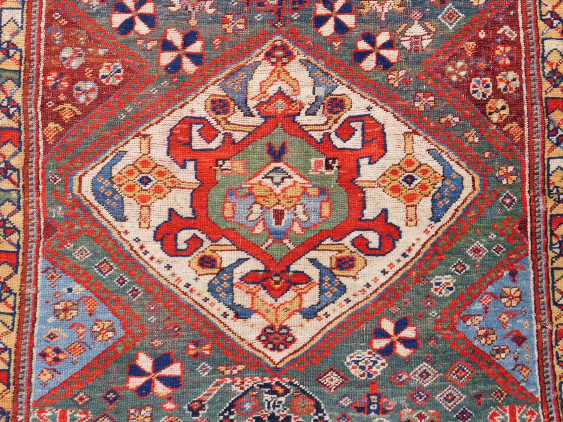 Qashqai Persian carpet. Iran. Antique, around 120-160 years old. - Bild 6 aus 9