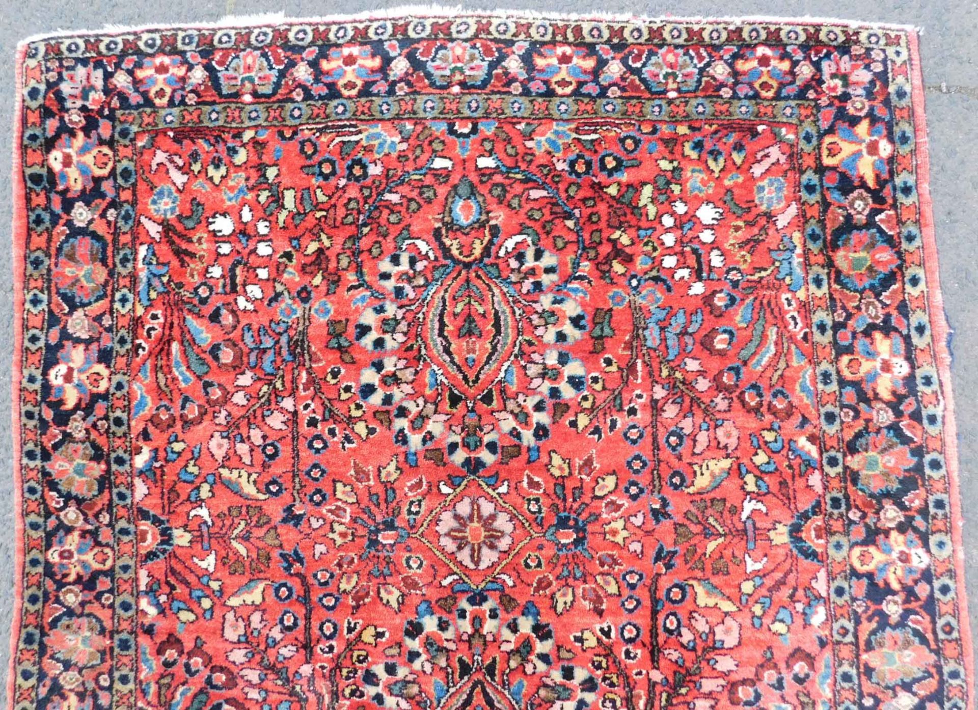 Saruk Persian carpet. Iran. "American Saruk". Around 90-110 years old. - Image 3 of 8