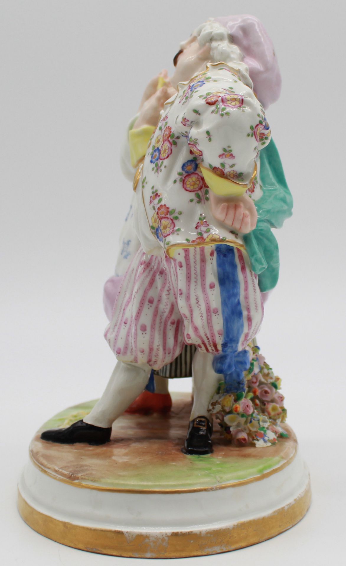 Meissen figure group. Model number 2045. Around 1800. - Image 8 of 15