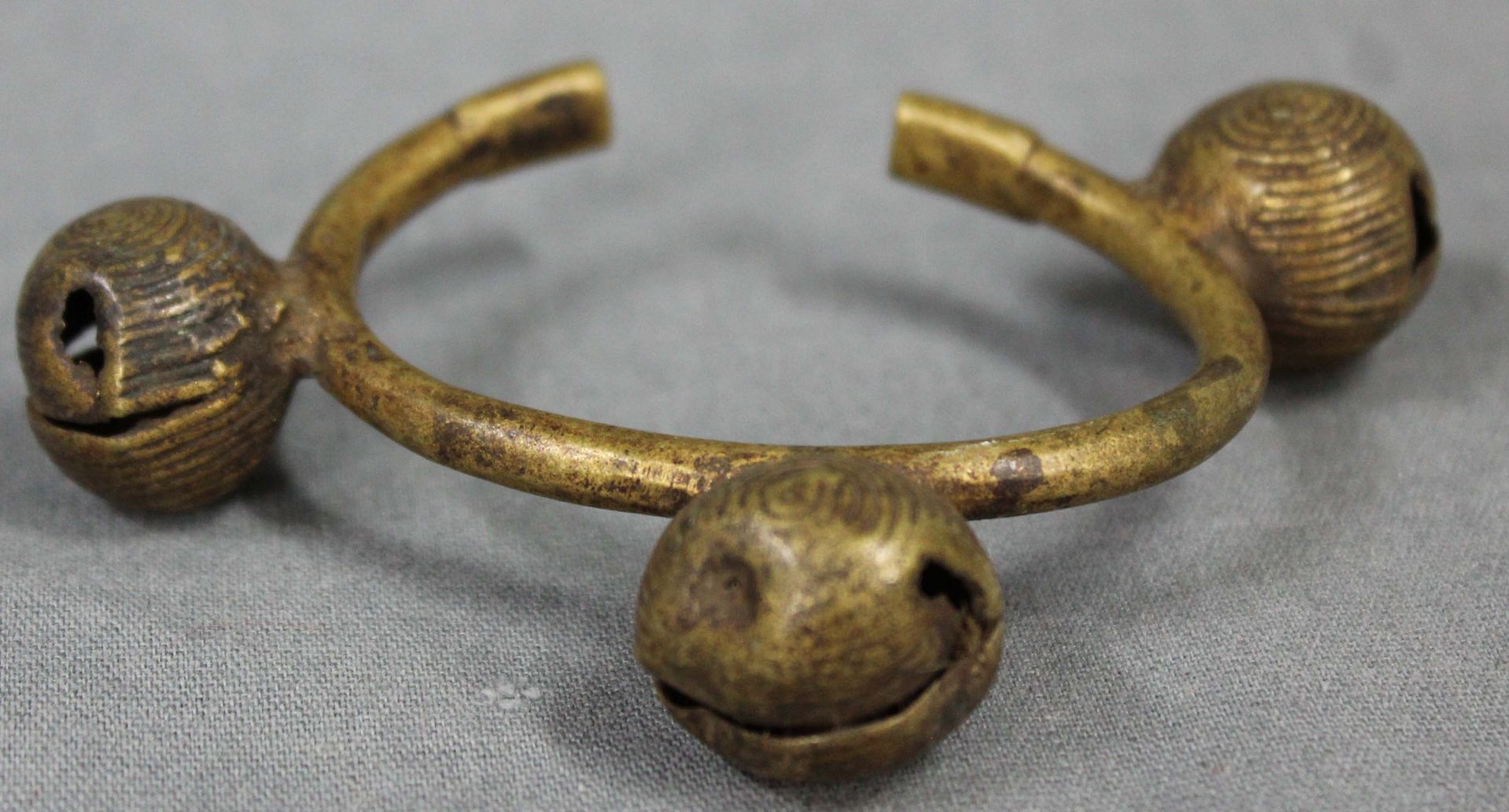 Collection hoops, bracelets, metal, brass also bronze? - Image 14 of 18