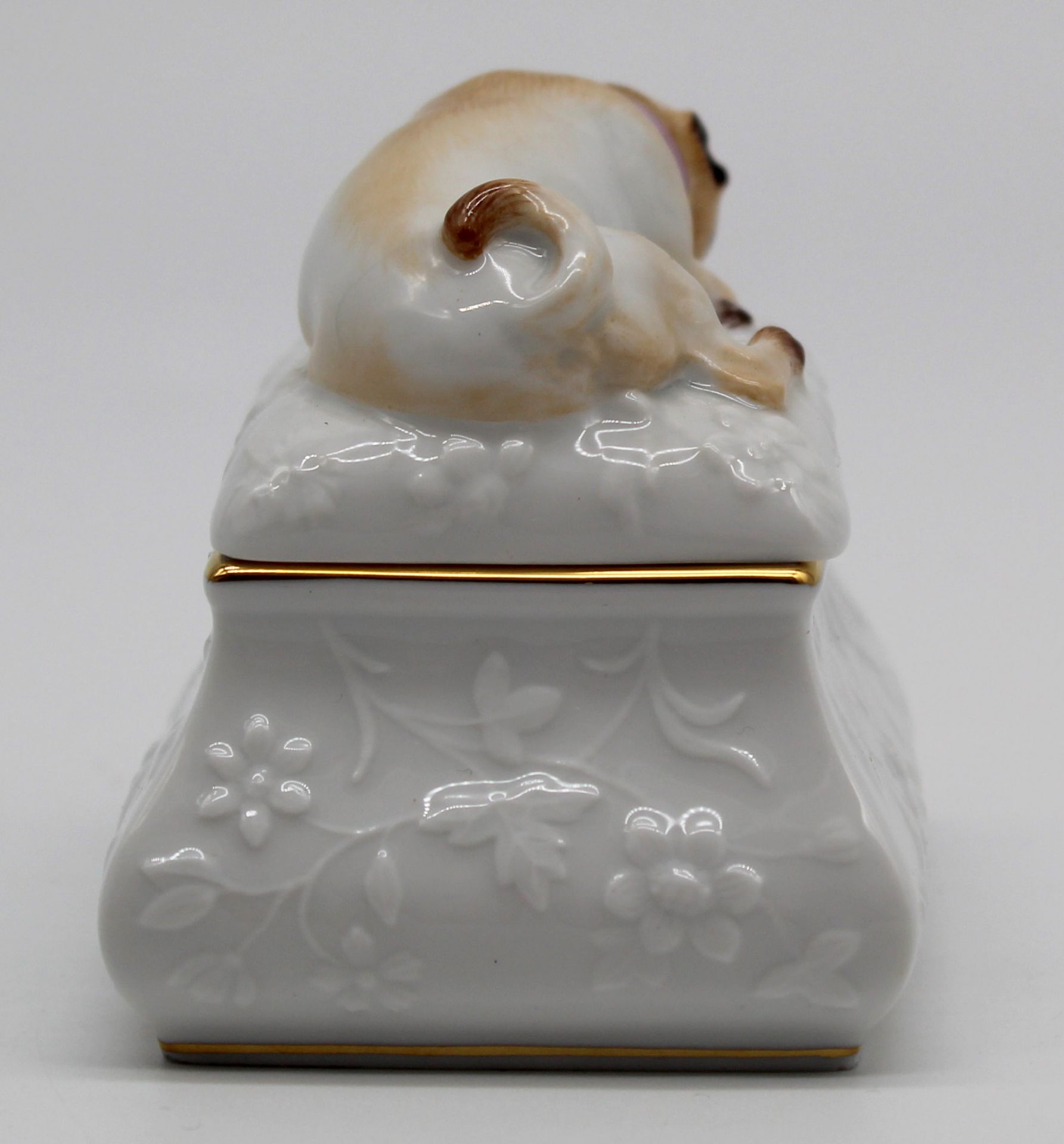 Box with pug lid. Meissen porcelain. - Image 7 of 10