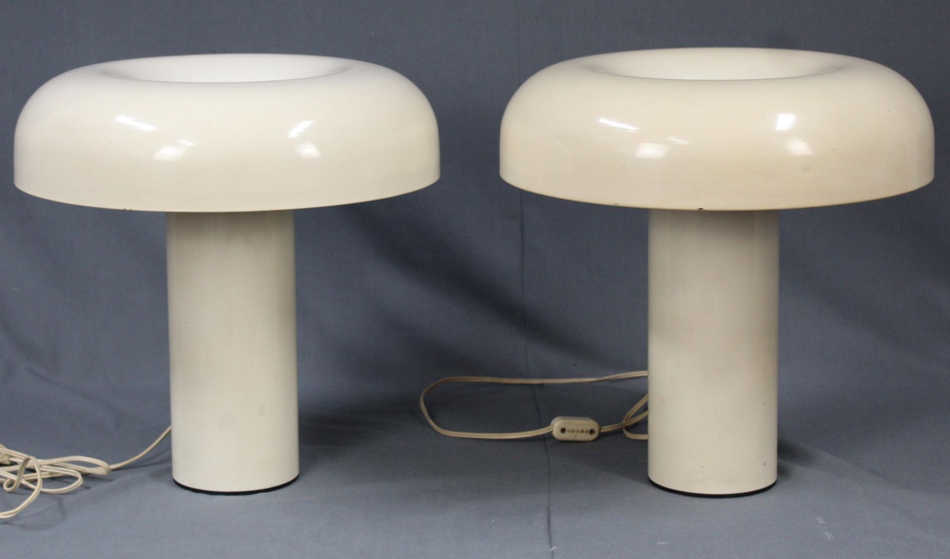 A pair of mushroom lamps. 1970's. - Bild 9 aus 12