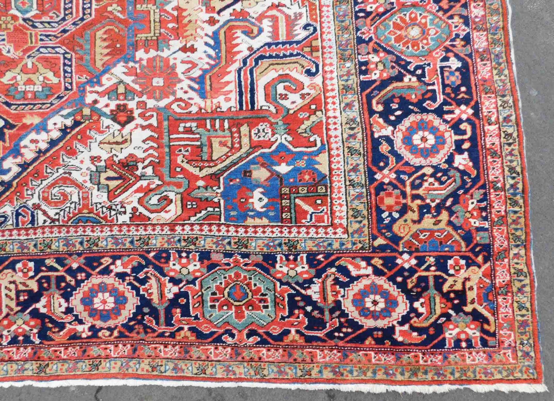 Heriz Persian carpet. Iran. Around 80 - 120 years old. - Bild 10 aus 15