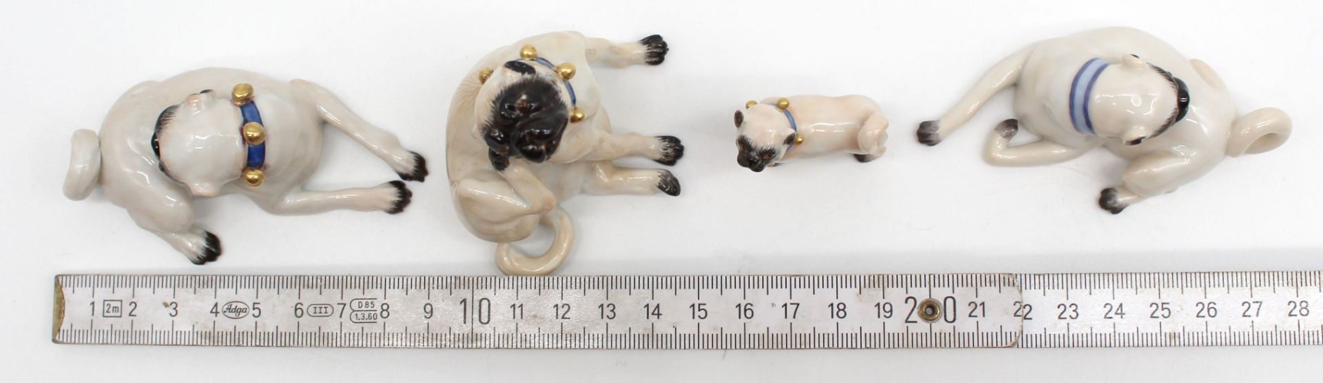 Meissen porcelain. 4 figures, pug. Up to 6 cm high. - Image 4 of 11