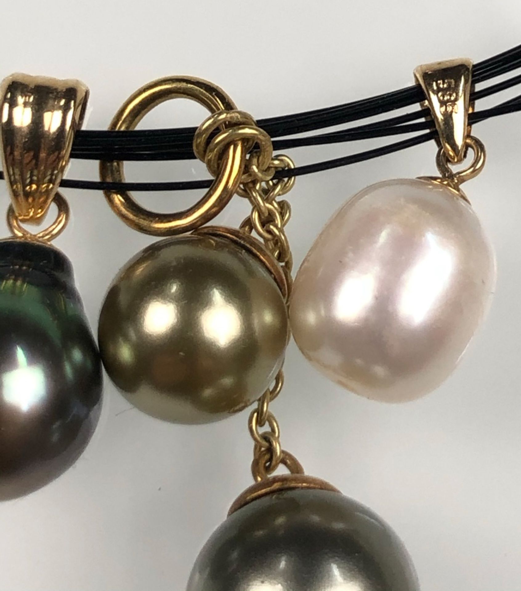 Mixed lot with gold. 585. Cultured pearls. Diamonds brilliant cut. - Image 11 of 16