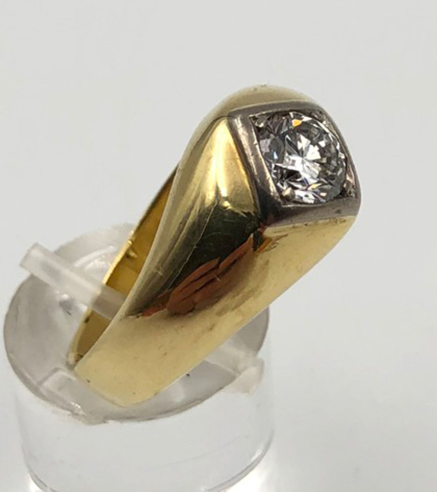 Gold 585. Men's ring with a brilliant cut diamond solitaire. Circa 1 carat, white / si. - Image 6 of 11