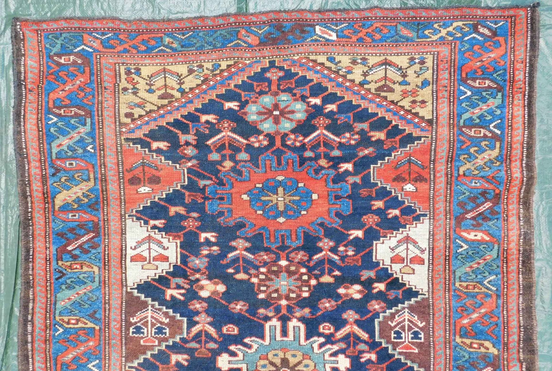 Karagös Persian carpet. Iran. Around 80 to 120 years old. - Image 4 of 5