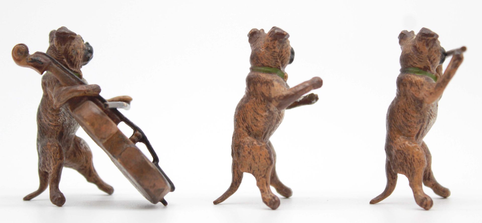 Dog band. 10 small bronzes. Cold painted. Vienna? Up to 4.5 cm high. - Image 4 of 22