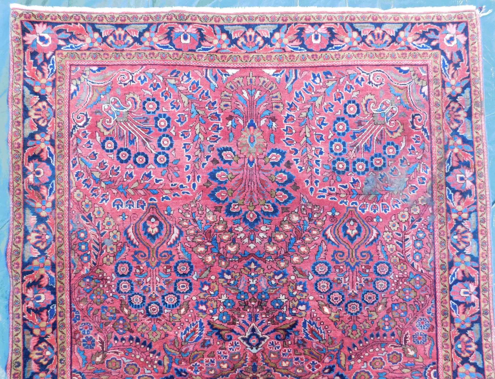 Saruk Persian carpet. "American Saruk". Iran. Circa 100 - 120 years old. - Image 5 of 10