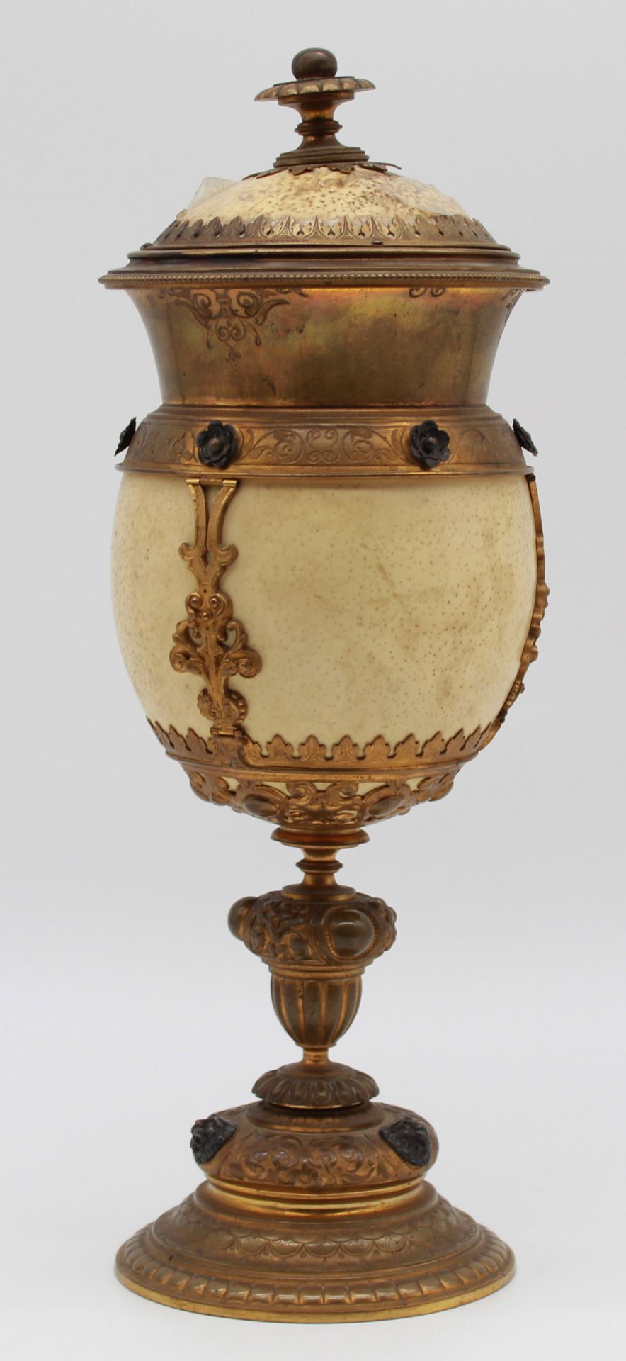 Ostrich egg cup. Bronze D'oré? Historicism around 1900. - Image 15 of 18