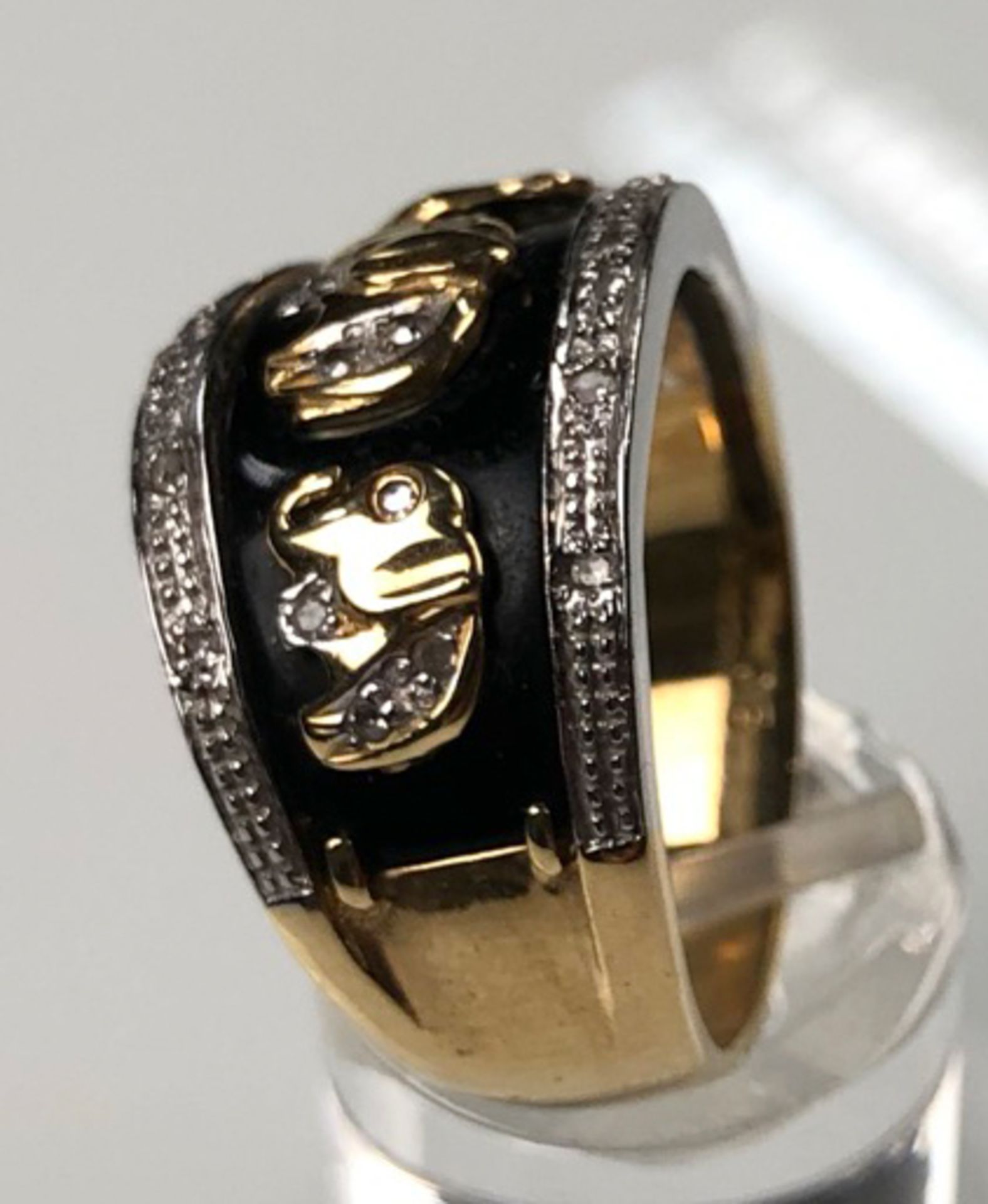 Ring 585 gold. Elephants with diamonds. 7.9 grams. - Image 6 of 12