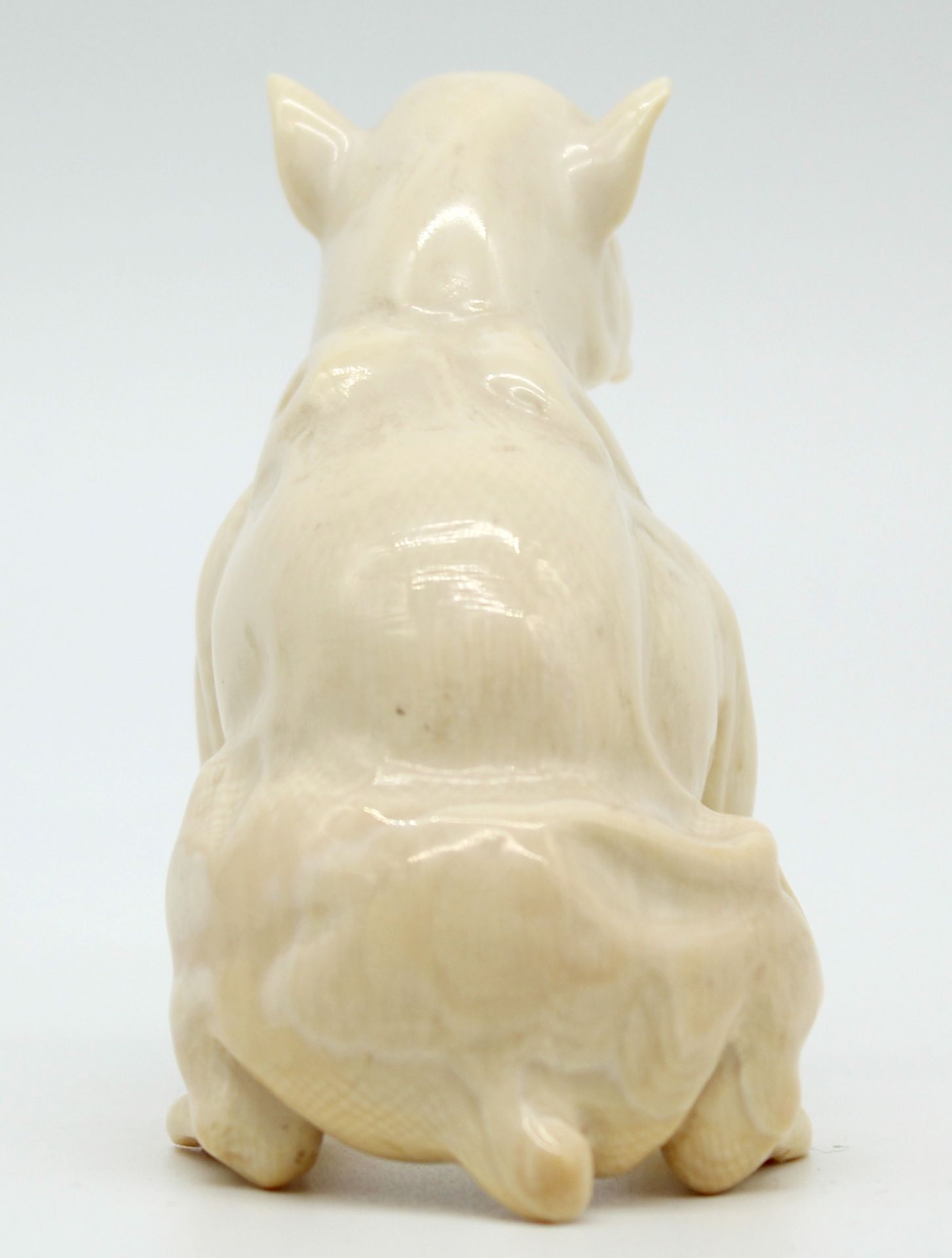 Dog ivory bulldog? around 1900. Probably Erbach. - Image 4 of 9