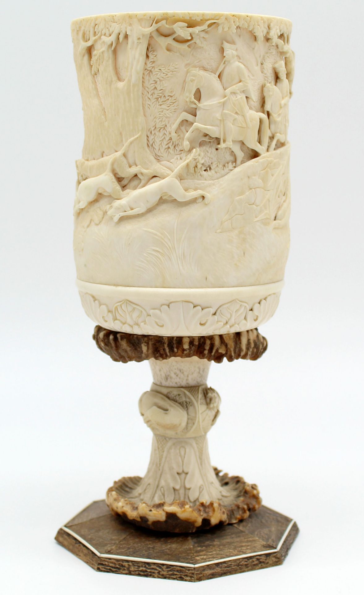 Ivory and stag horn around 1900. Probably Erbach. Hunting trophy. - Image 14 of 16