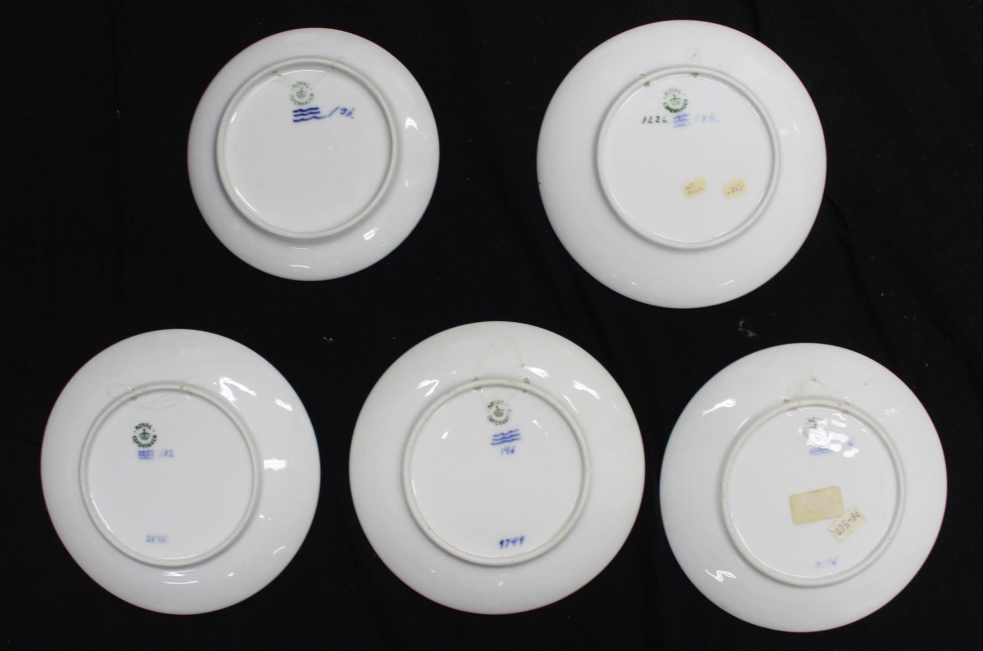 94 Christmas plates - Royal Copenhagen. Complete series from 1910-2004. - Image 19 of 28