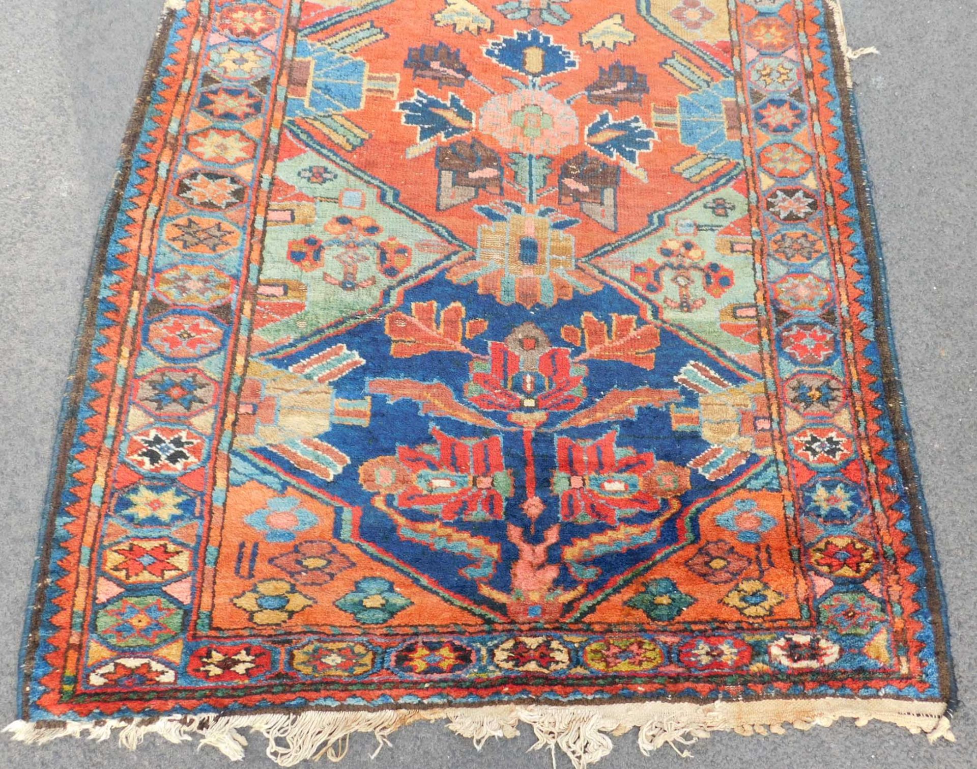 Karagöz Persian rug. Iran. Around 80 - 100 years old. - Image 3 of 8