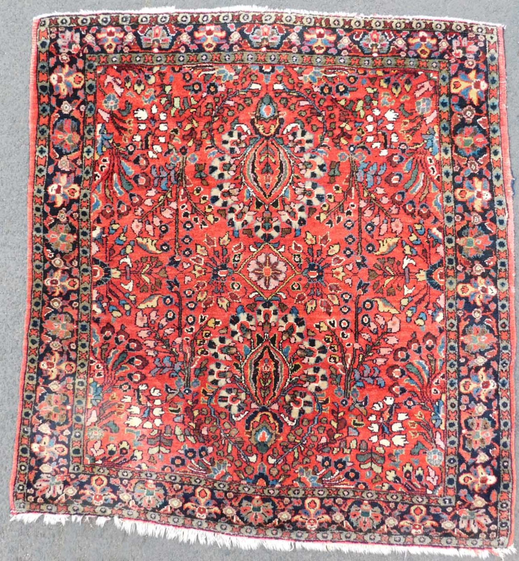 Saruk Persian carpet. Iran. "American Saruk". Around 90-110 years old.