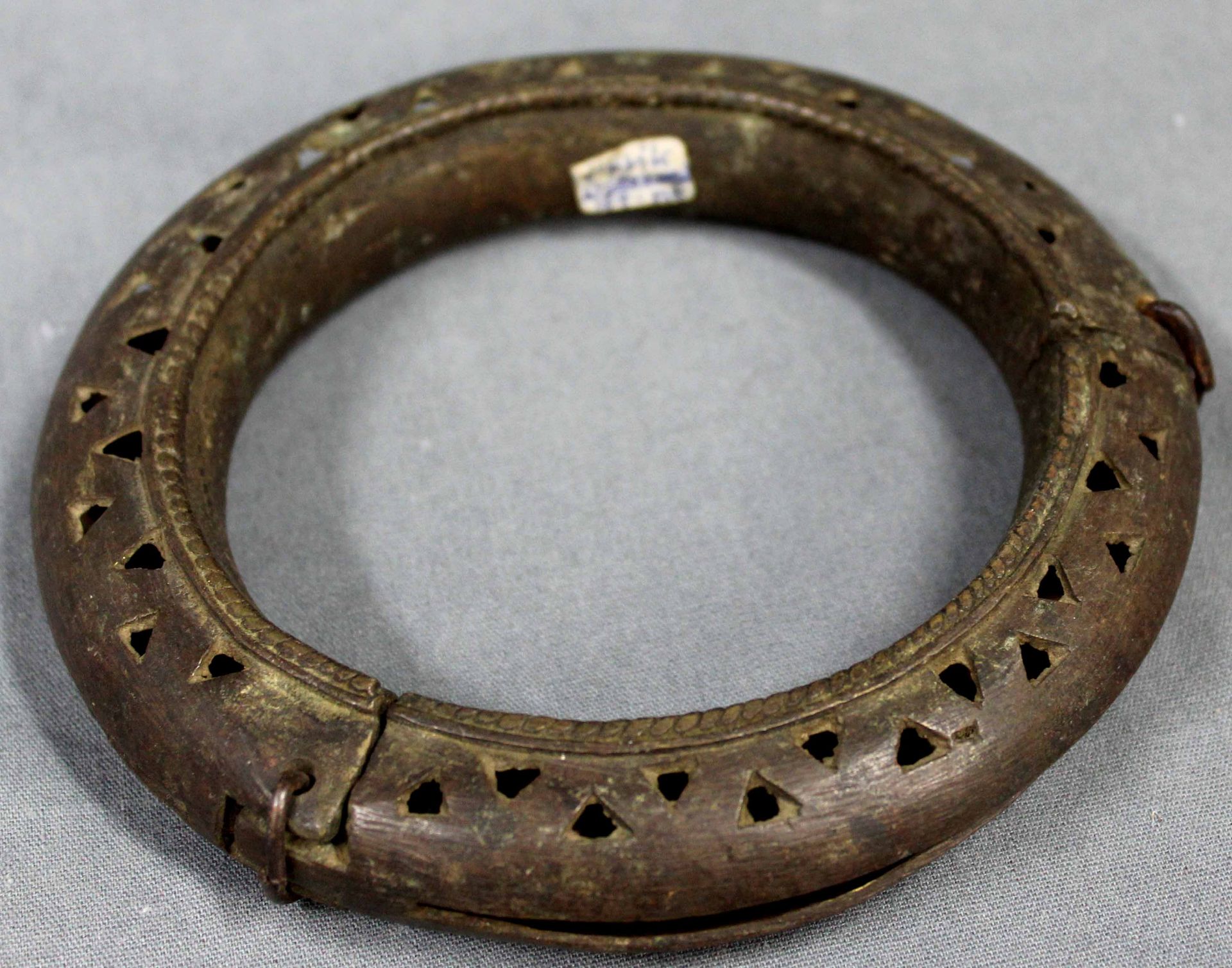 Collection hoops, bracelets, metal, brass also bronze? - Image 16 of 18