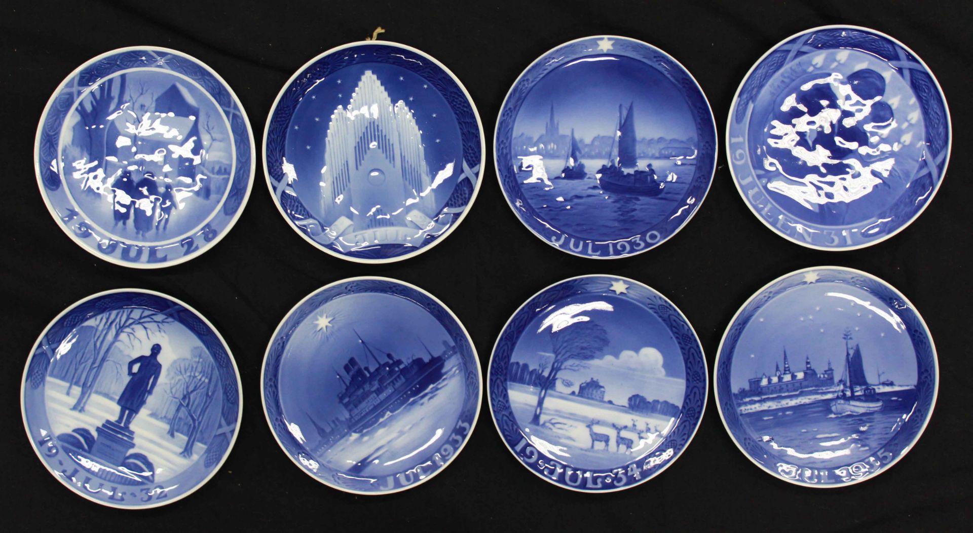 94 Christmas plates - Royal Copenhagen. Complete series from 1910-2004. - Image 6 of 28