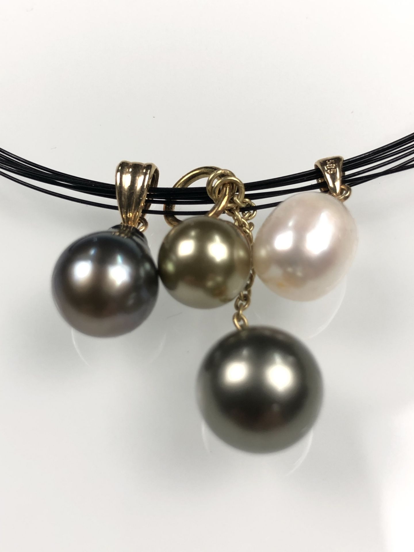 Mixed lot with gold. 585. Cultured pearls. Diamonds brilliant cut. - Image 10 of 16