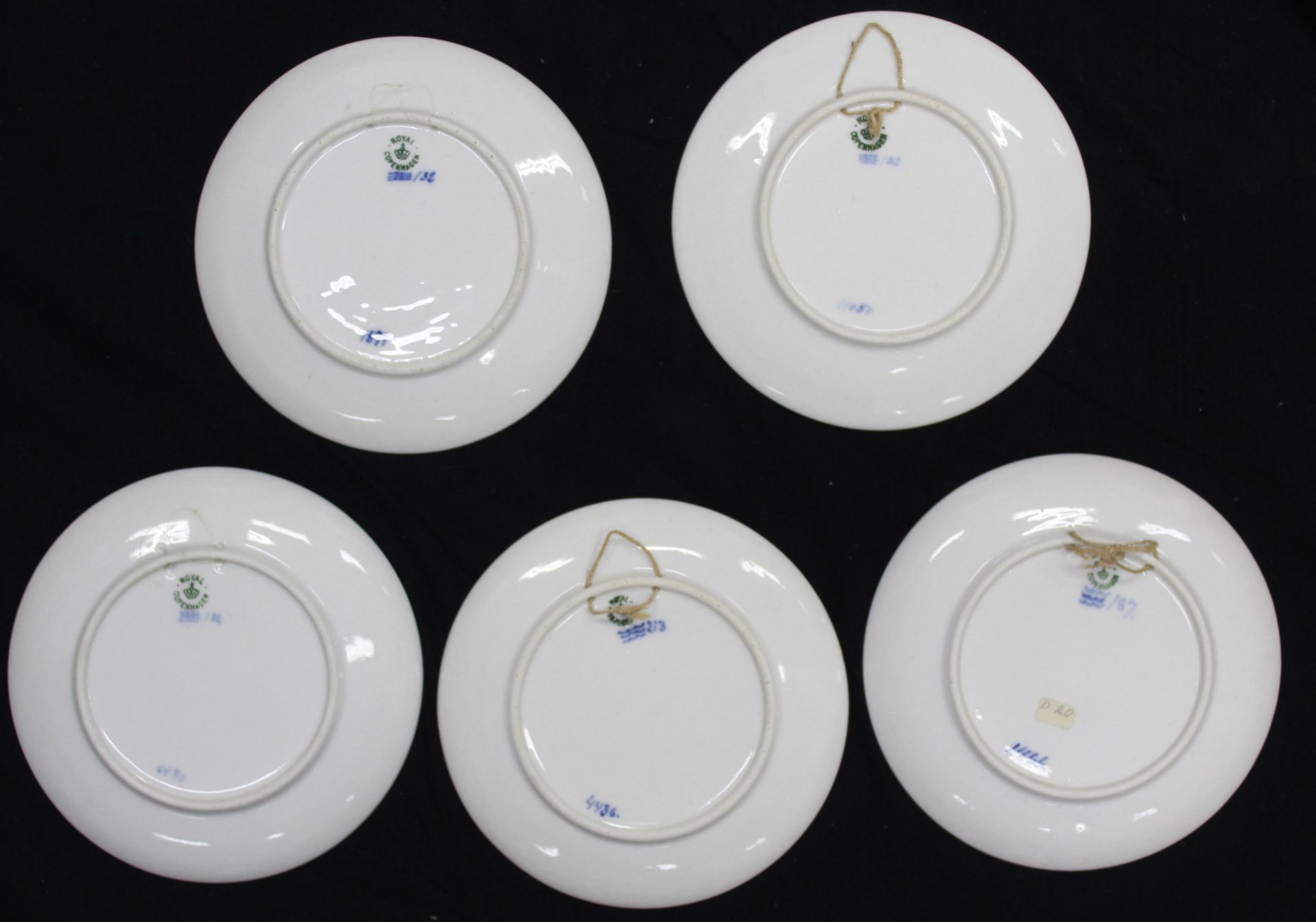 94 Christmas plates - Royal Copenhagen. Complete series from 1910-2004. - Image 14 of 28